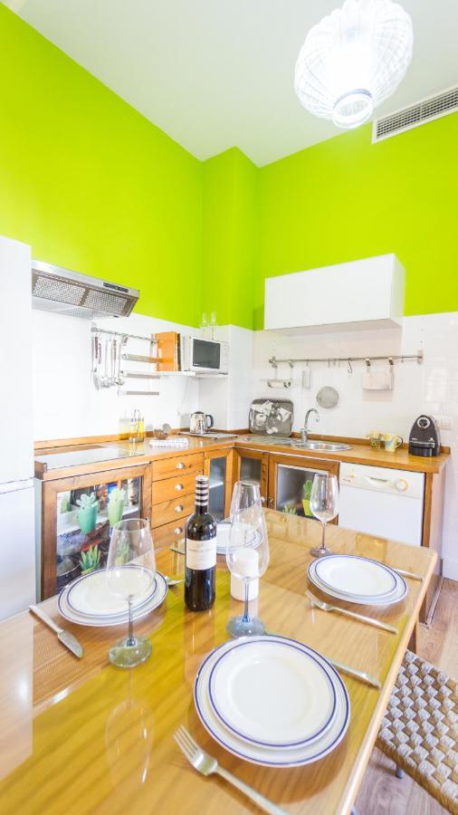 Acogedor Apartamento En Pleno Centro De Sevilla Bagian luar foto