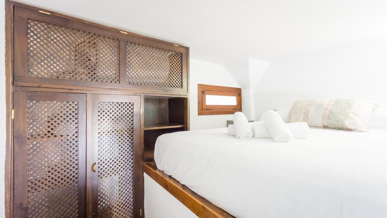 Acogedor Apartamento En Pleno Centro De Sevilla Bagian luar foto